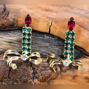 Christmas Candle Scatter Pins One Pair Red Green Clear Rhinestones Gold Tones 🎄